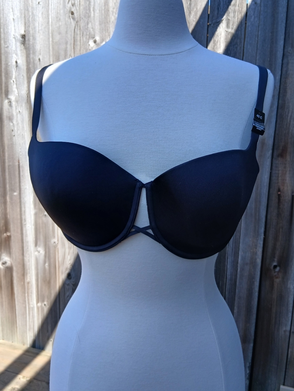 NWT La Senza Black Molded T-Shirt Bra - Everyday Bra 40C